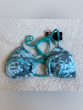 Pelagic Turquoise and Gray Digital Camo Triangle Bikini Top nwt